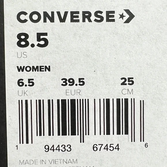 NWT Converse Chuck Taylor All Star Women’s Shoes - Picture 9 of 11